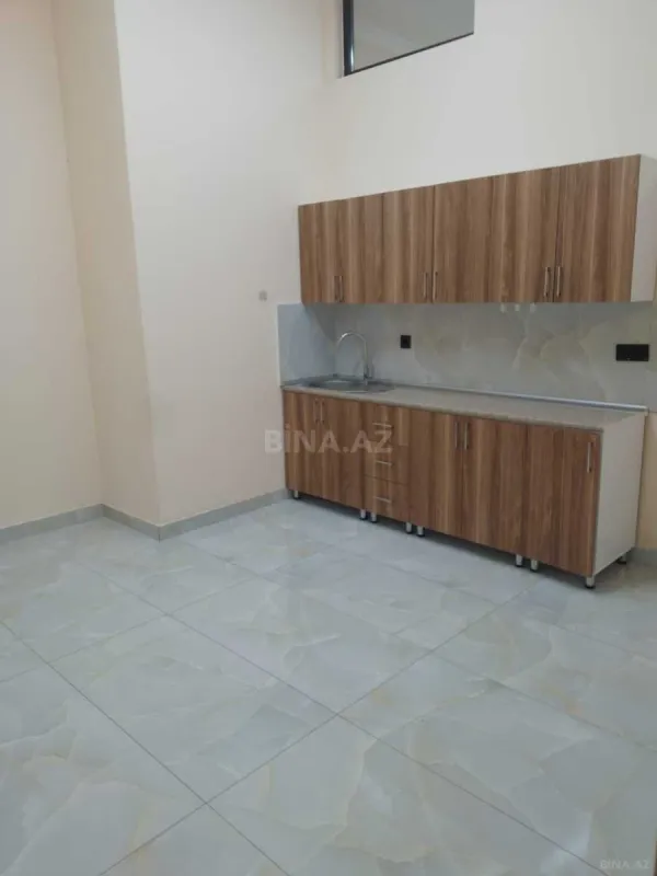 Satılır obyekt 300 m²