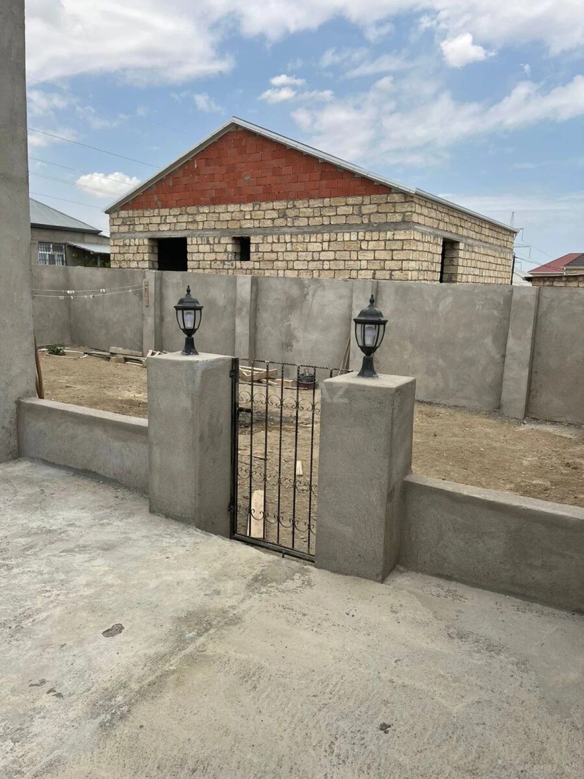 Satılır 3 otaqlı həyət evi 120 m²