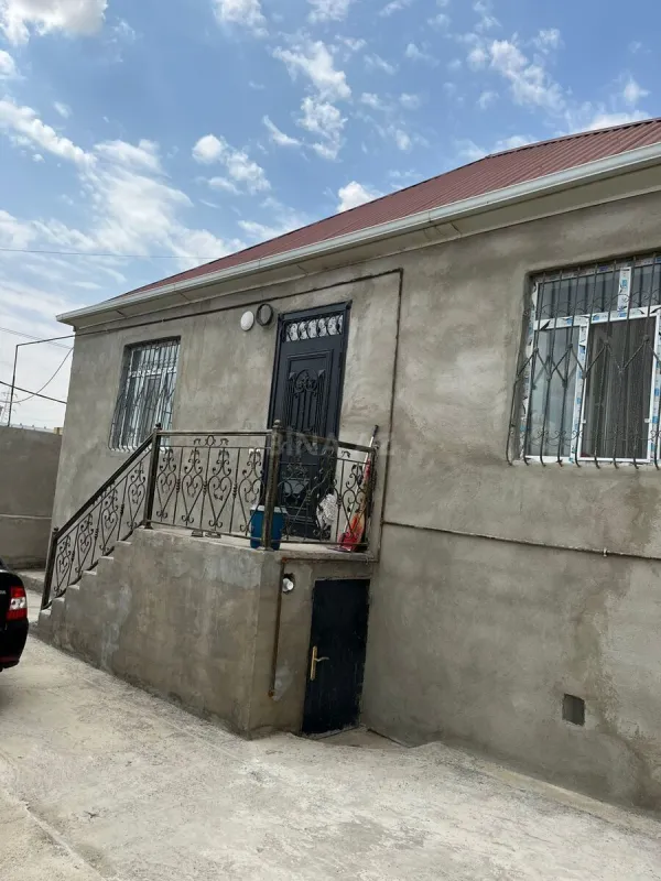 Satılır 3 otaqlı həyət evi 120 m²