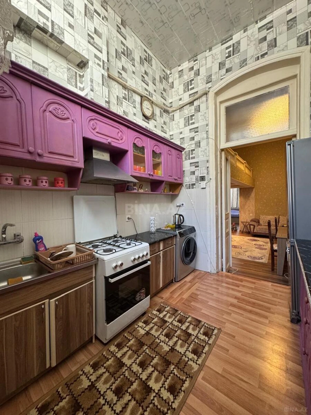 Kirayə verilir 2 otaqlı mənzil 70 m²