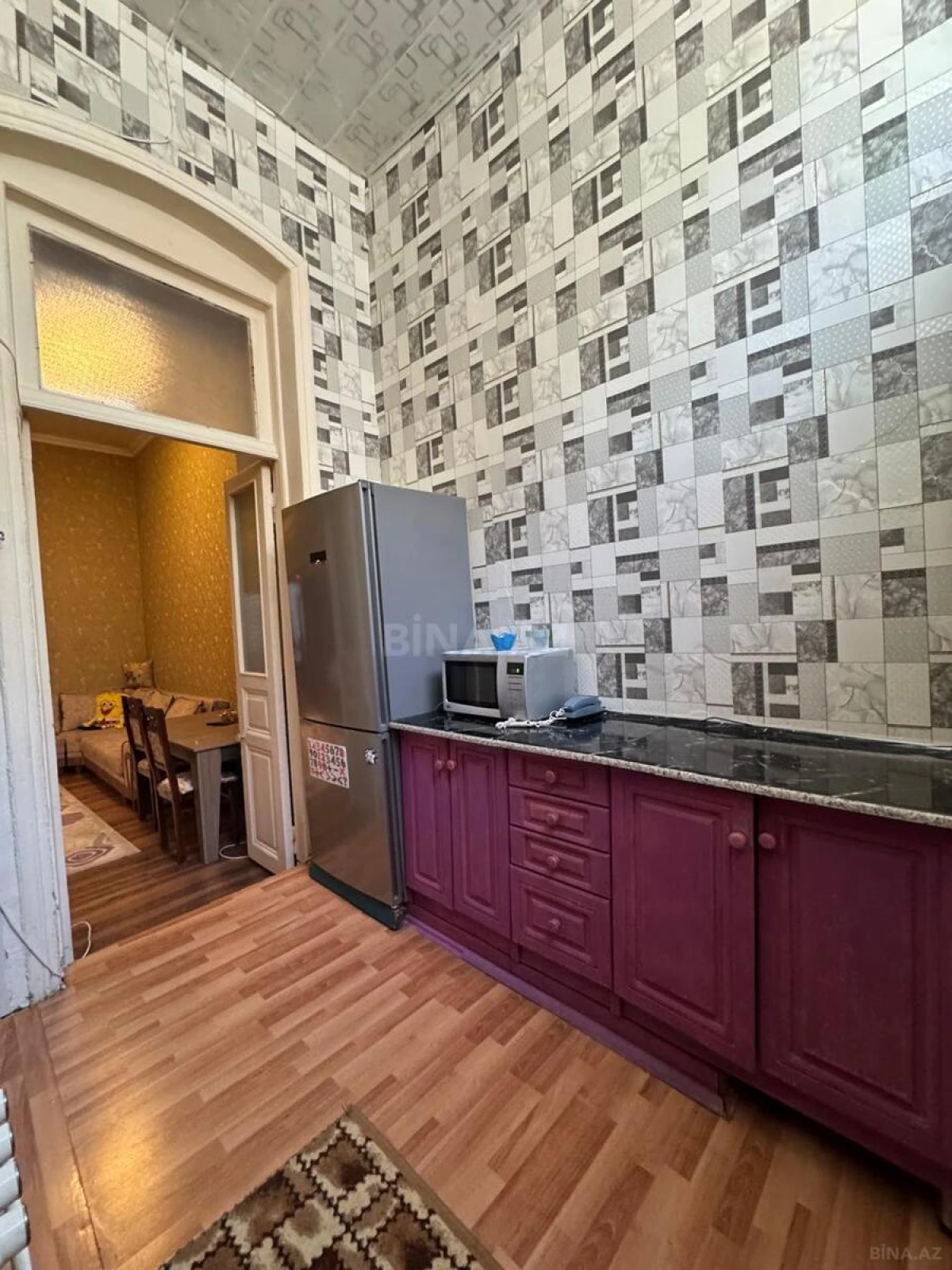 Kirayə verilir 2 otaqlı mənzil 70 m²