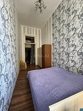 Kirayə verilir 2 otaqlı mənzil 70 m²