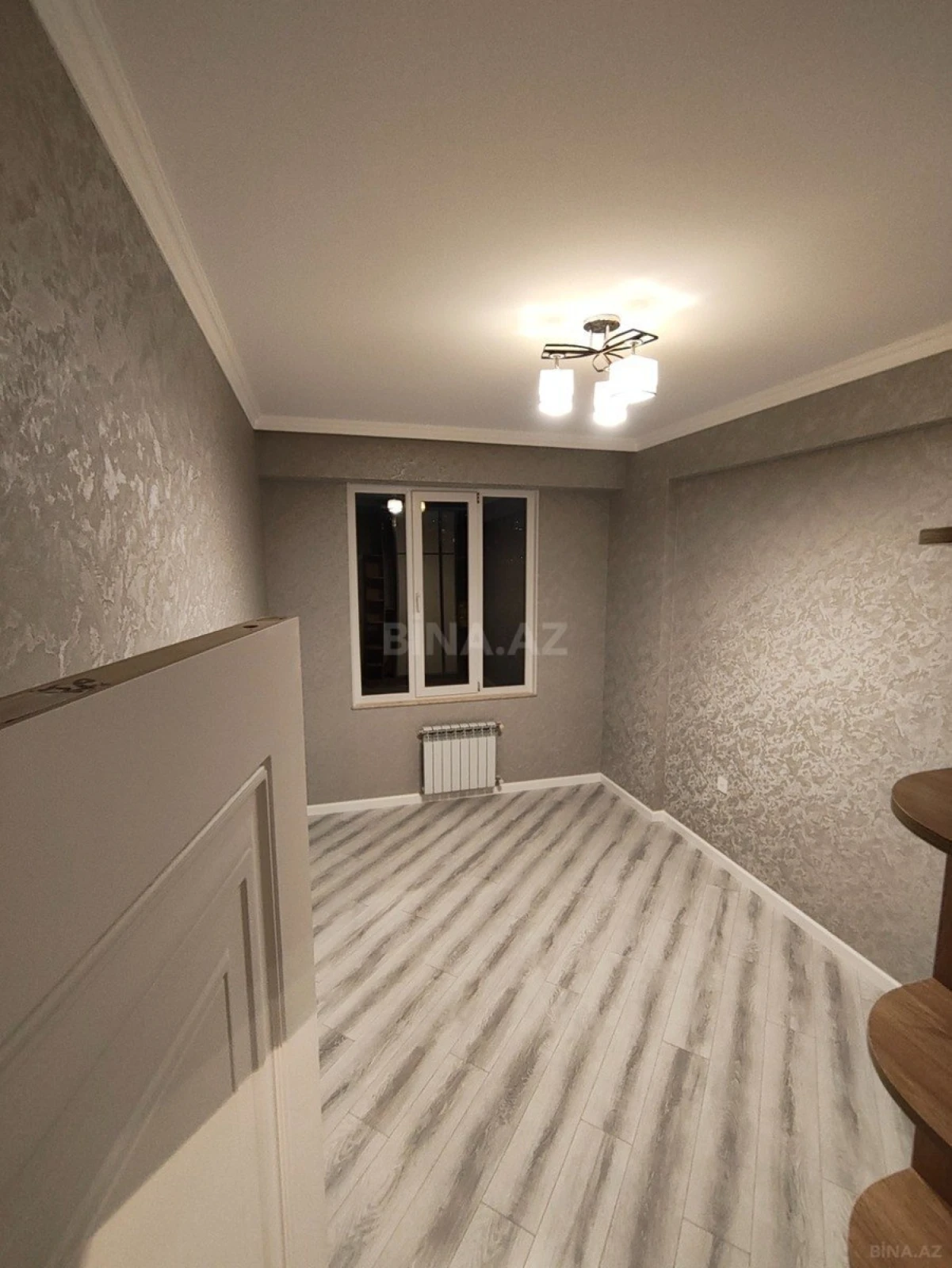 Satılır 2 otaqlı mənzil 65 m²