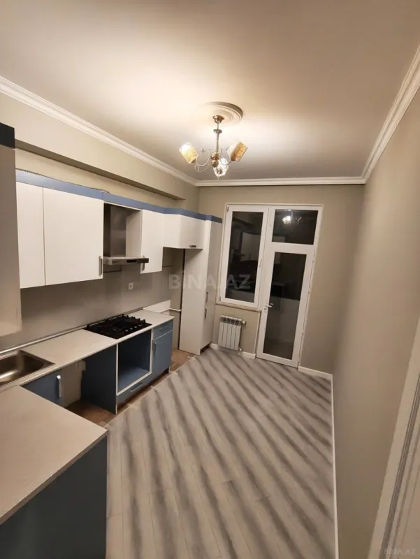 Satılır 2 otaqlı mənzil 65 m²