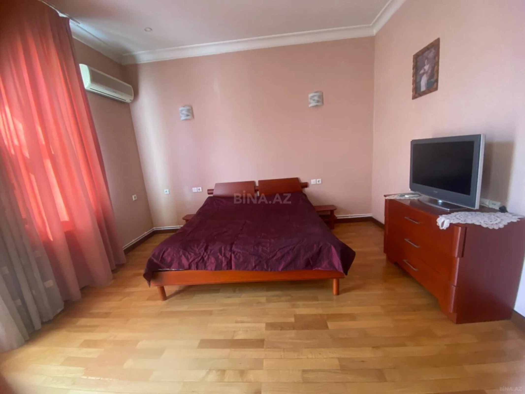 Kirayə verilir 2 otaqlı mənzil 70 m²