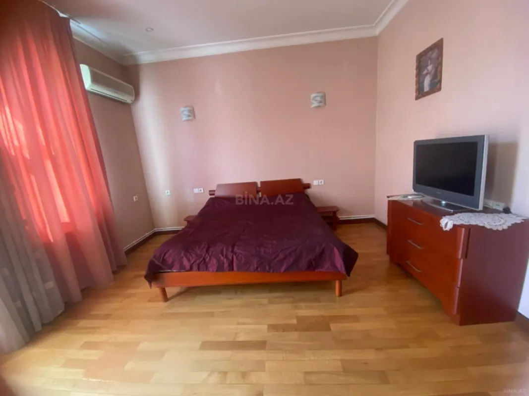 Kirayə verilir 2 otaqlı mənzil 70 m²