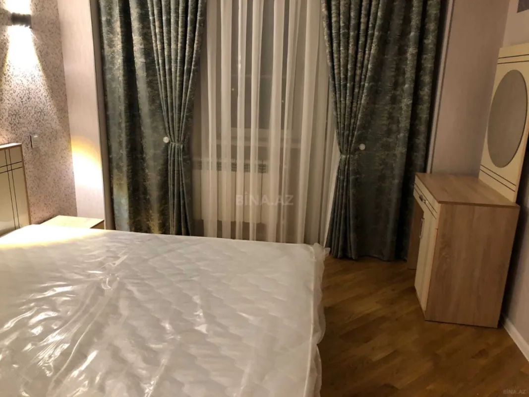 Satılır 2 otaqlı mənzil 60 m²