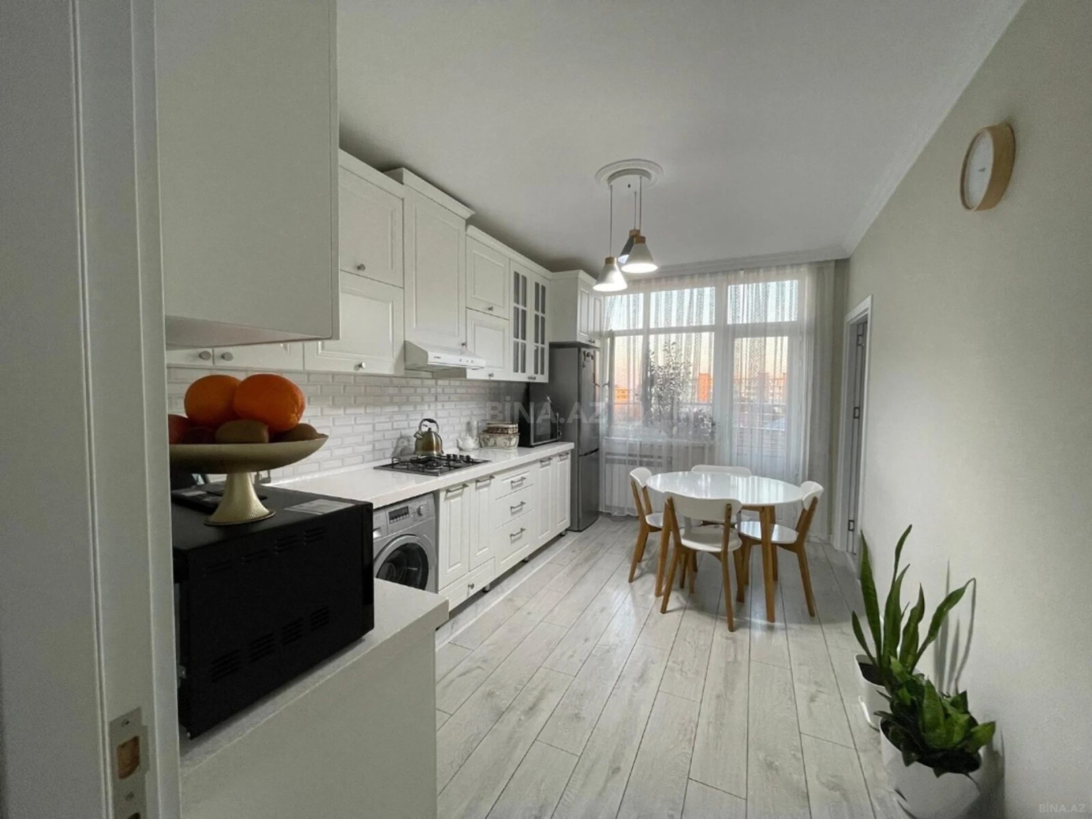 Satılır 3 otaqlı mənzil 95 m²