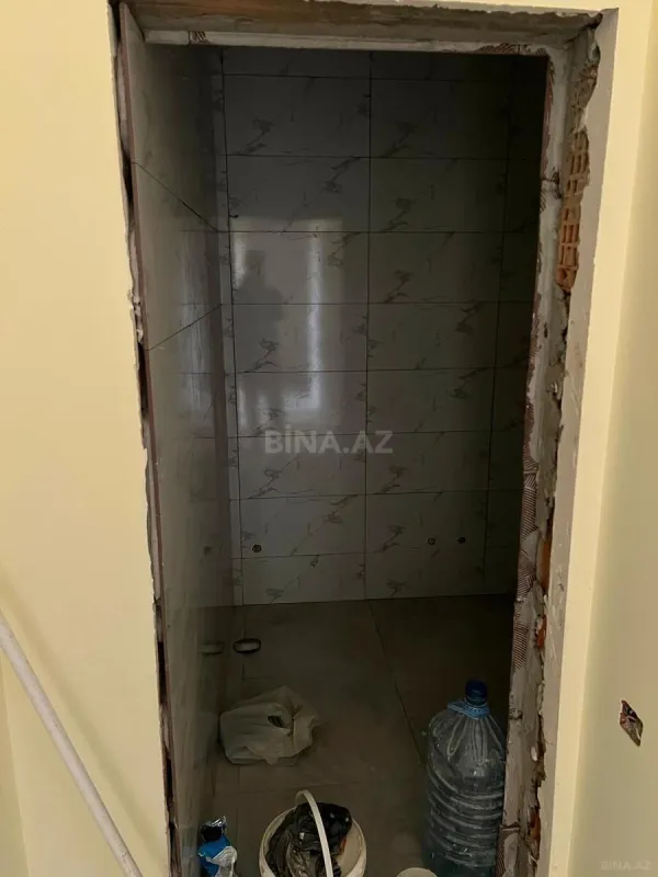 Satılır 1 otaqlı mənzil 71 m²