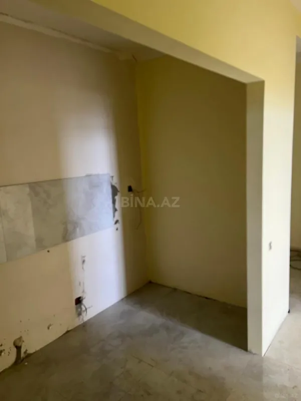 Satılır 1 otaqlı mənzil 71 m²