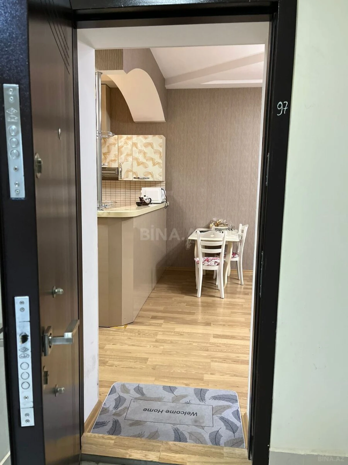 Kirayə verilir 2 otaqlı mənzil 70 m²