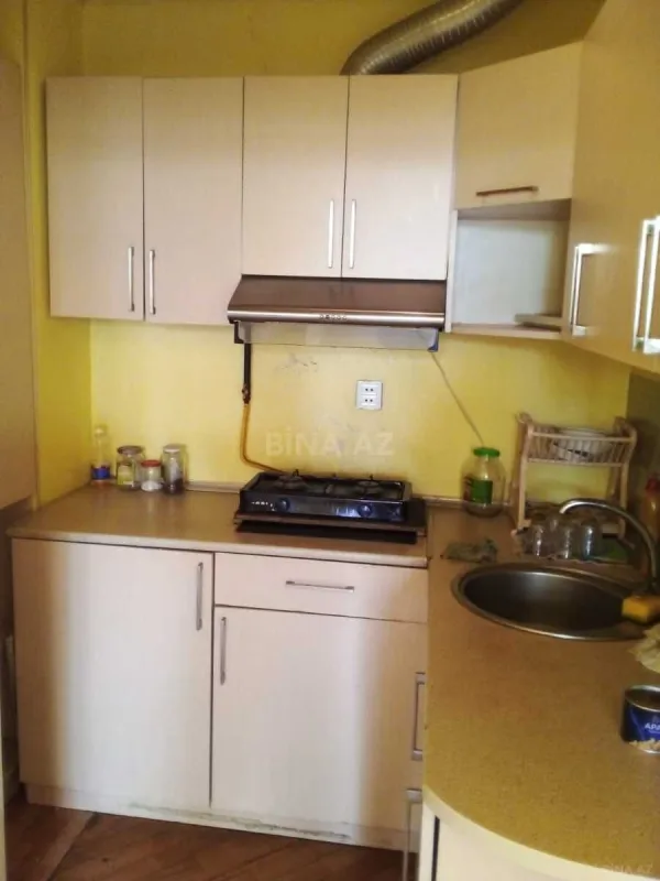 Kirayə verilir 2 otaqlı mənzil 55 m²