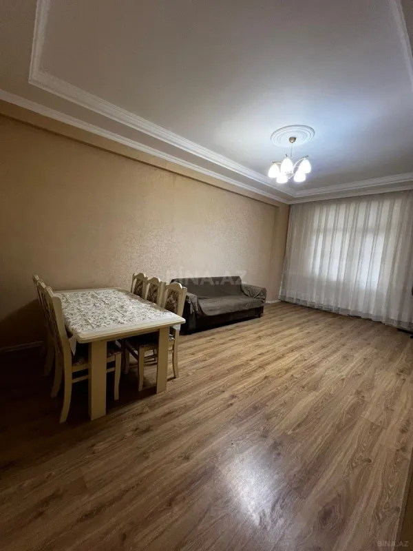 Kirayə verilir 2 otaqlı mənzil 100 m²