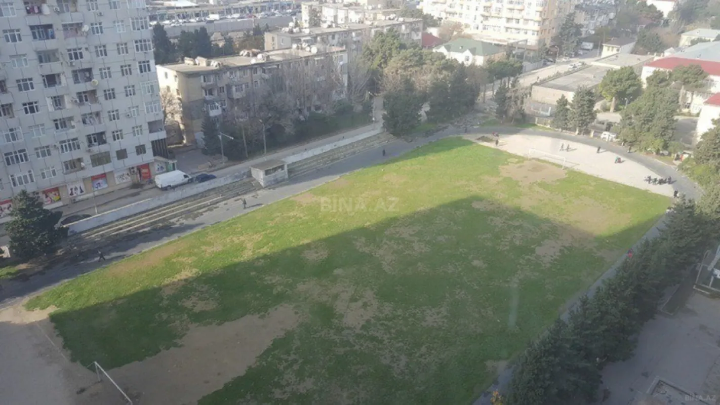 Satılır 3 otaqlı mənzil 156 m²