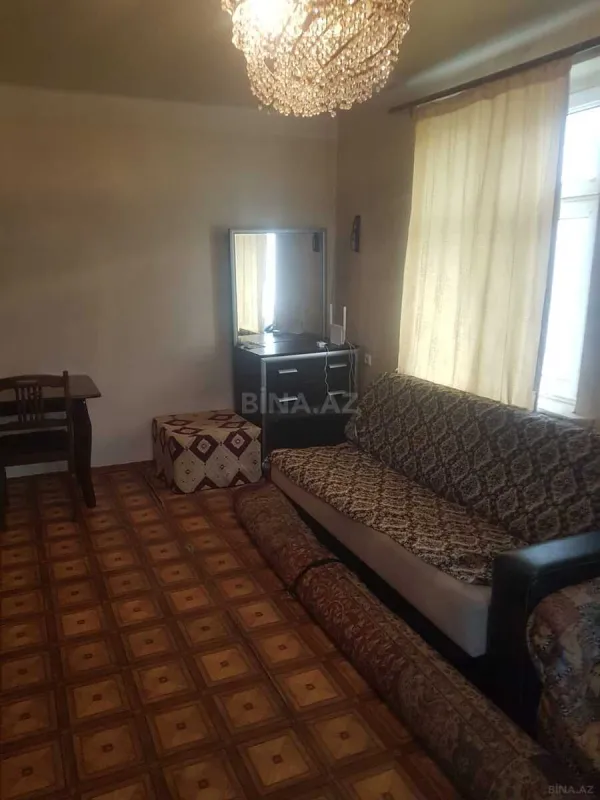 Kirayə verilir 2 otaqlı mənzil 45 m²