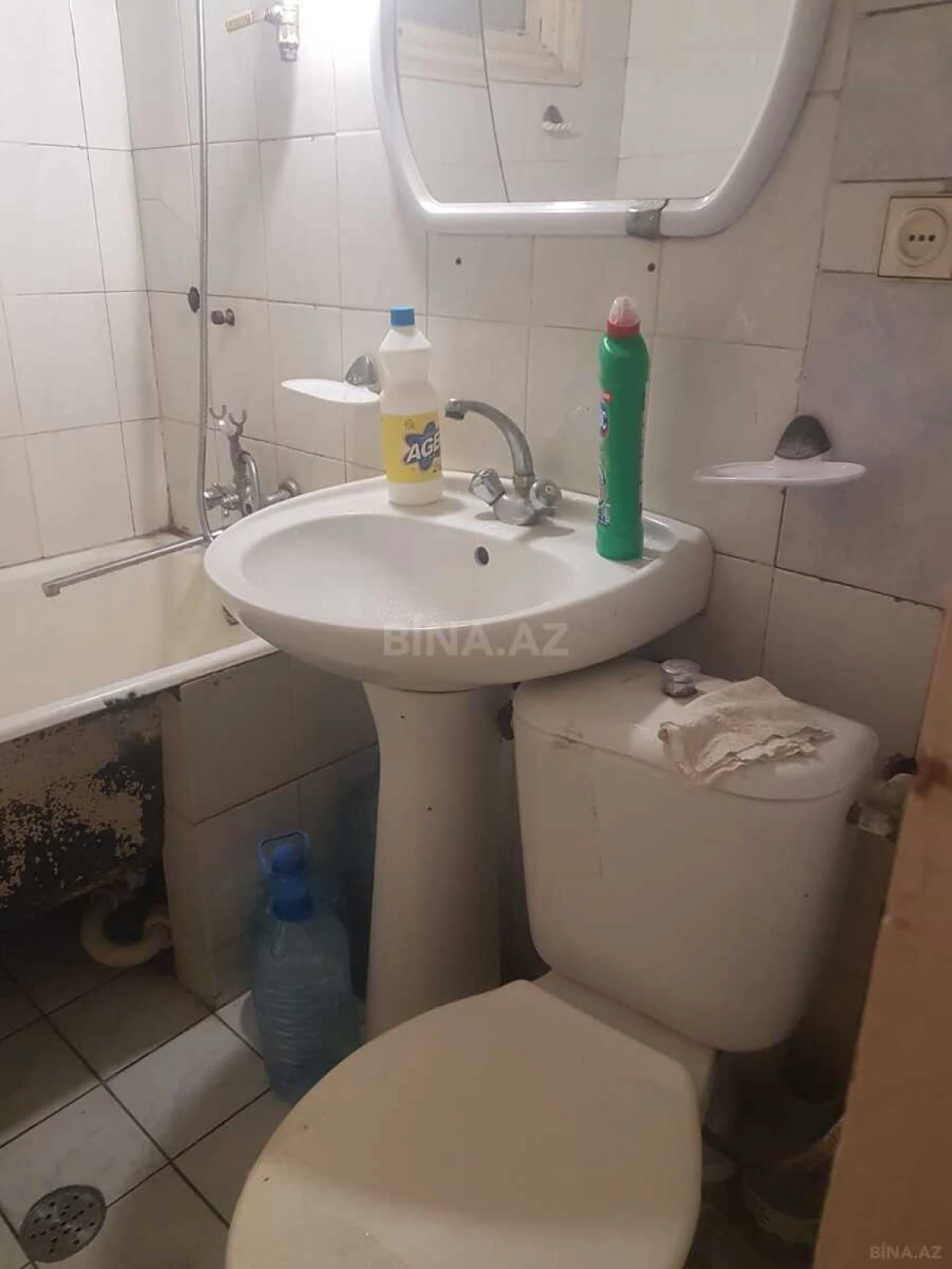Kirayə verilir 2 otaqlı mənzil 45 m²