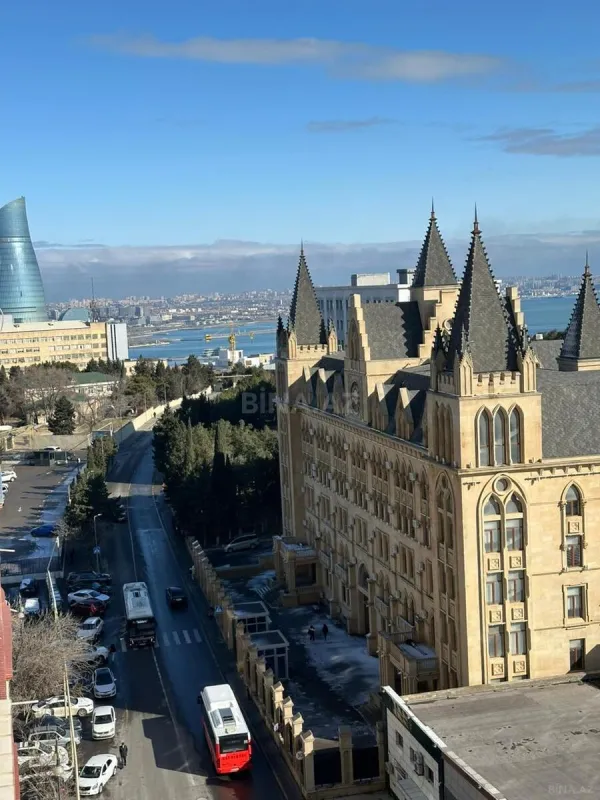 Satılır 3 otaqlı mənzil 85 m²