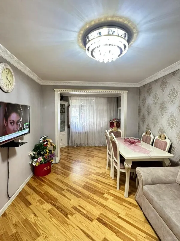 Satılır 2 otaqlı mənzil 47 m²