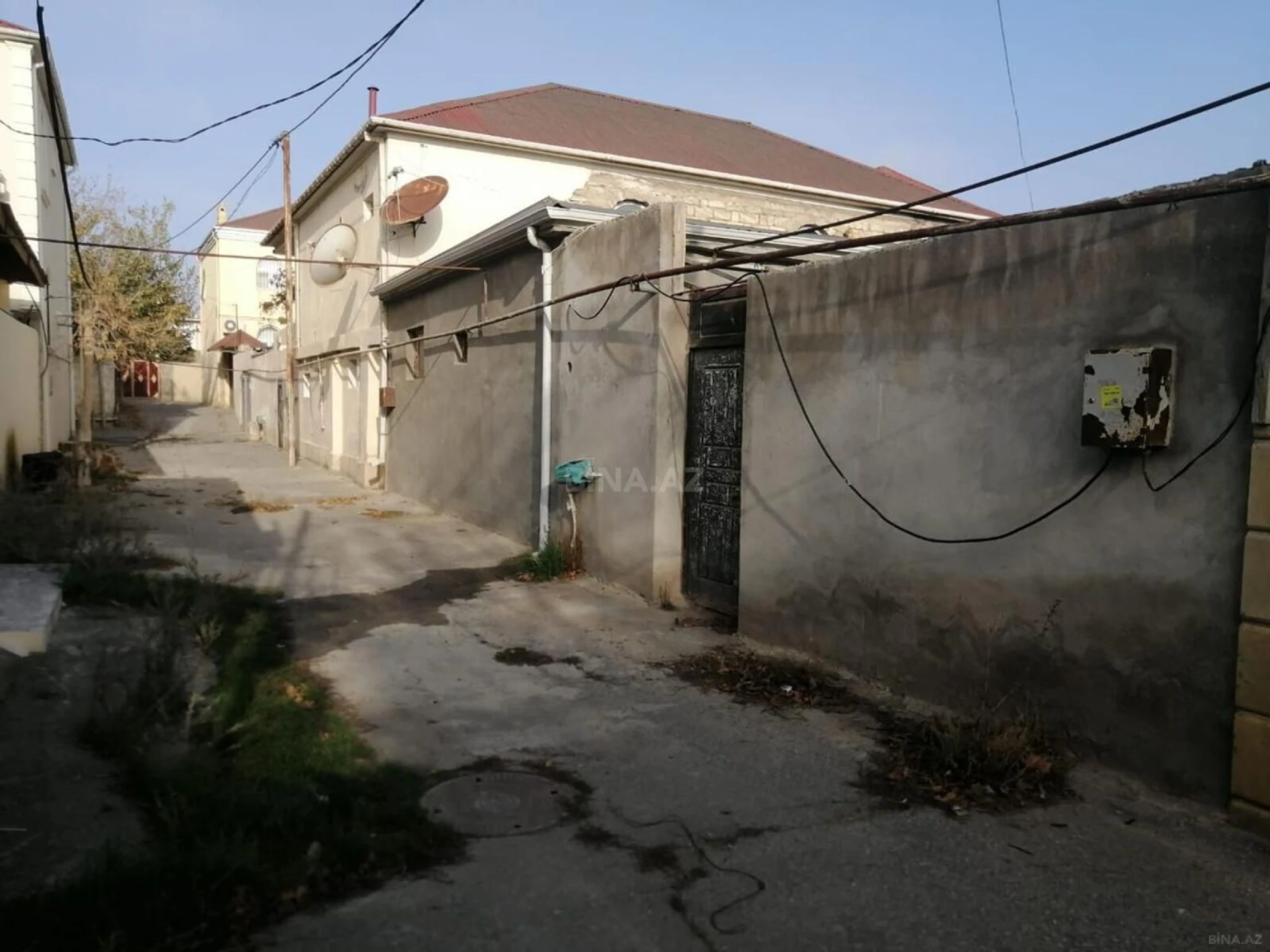 Satılır 4 otaqlı həyət evi 100 m²