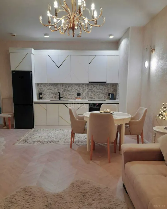 Satılır 2 otaqlı mənzil 76 m²
