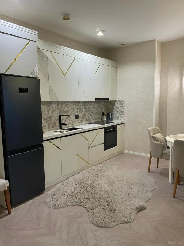 Satılır 2 otaqlı mənzil 76 m²