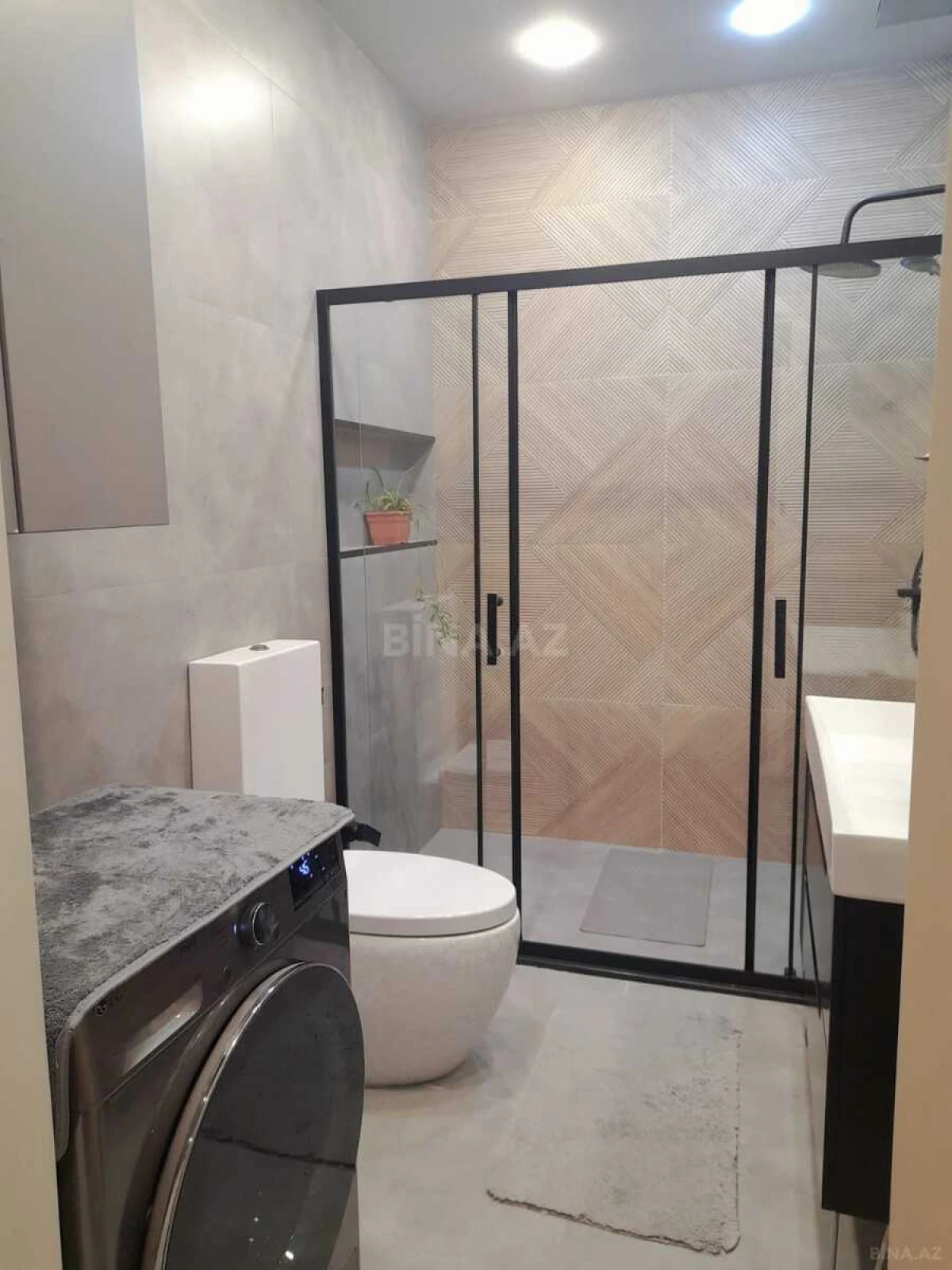 Satılır 2 otaqlı mənzil 76 m²