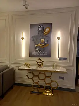 Kirayə verilir 3 otaqlı mənzil 150 m²