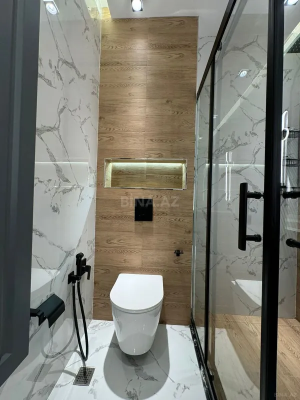 Kirayə verilir 3 otaqlı mənzil 150 m²