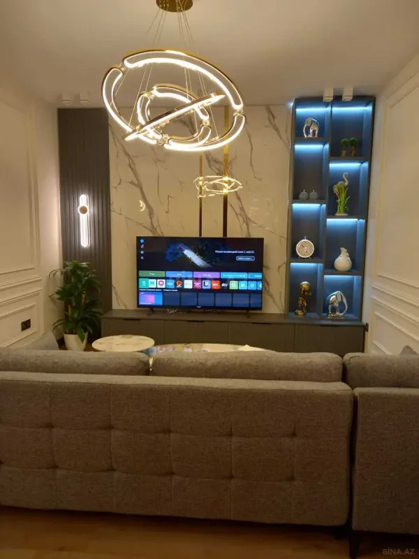 Kirayə verilir 3 otaqlı mənzil 150 m²