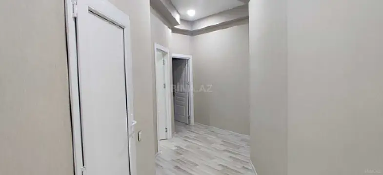 Kirayə verilir 2 otaqlı mənzil 85 m²
