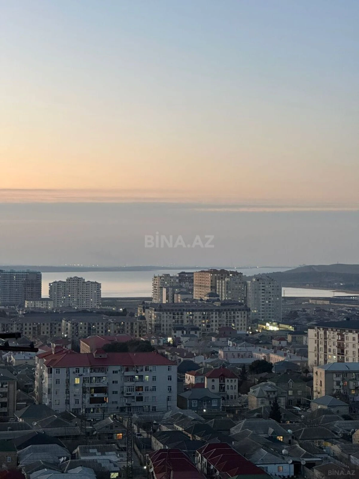 Satılır 2 otaqlı mənzil 60 m²