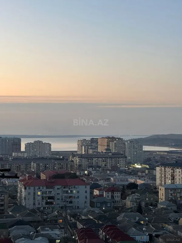 Satılır 2 otaqlı mənzil 60 m²