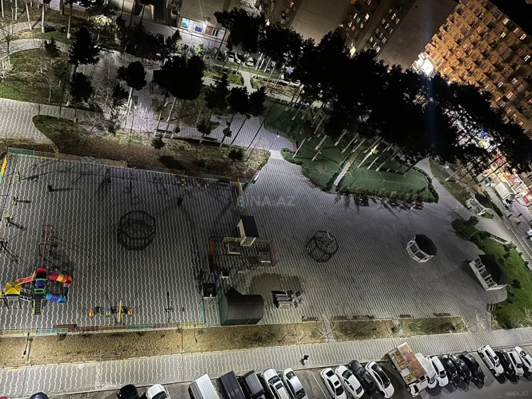 Satılır 2 otaqlı mənzil 60 m²