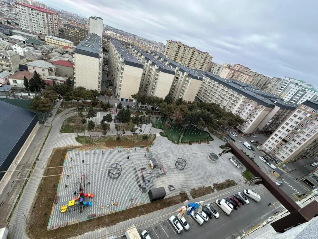 Satılır 2 otaqlı mənzil 60 m²