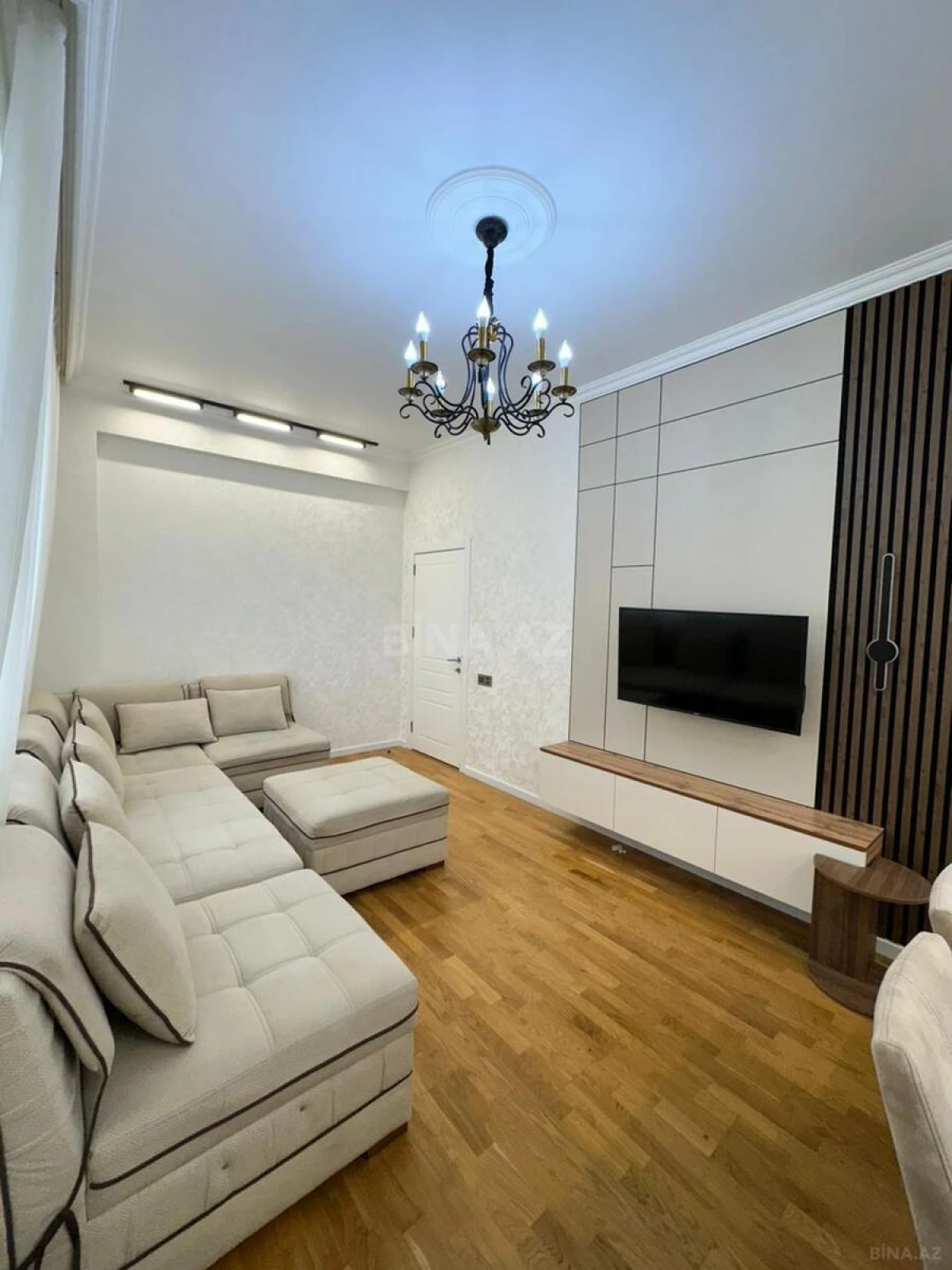 Satılır 2 otaqlı mənzil 60 m²