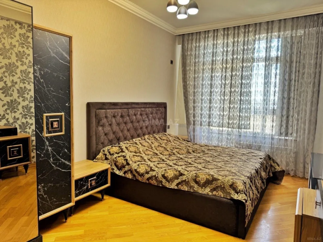 Kirayə verilir 2 otaqlı mənzil 100 m²