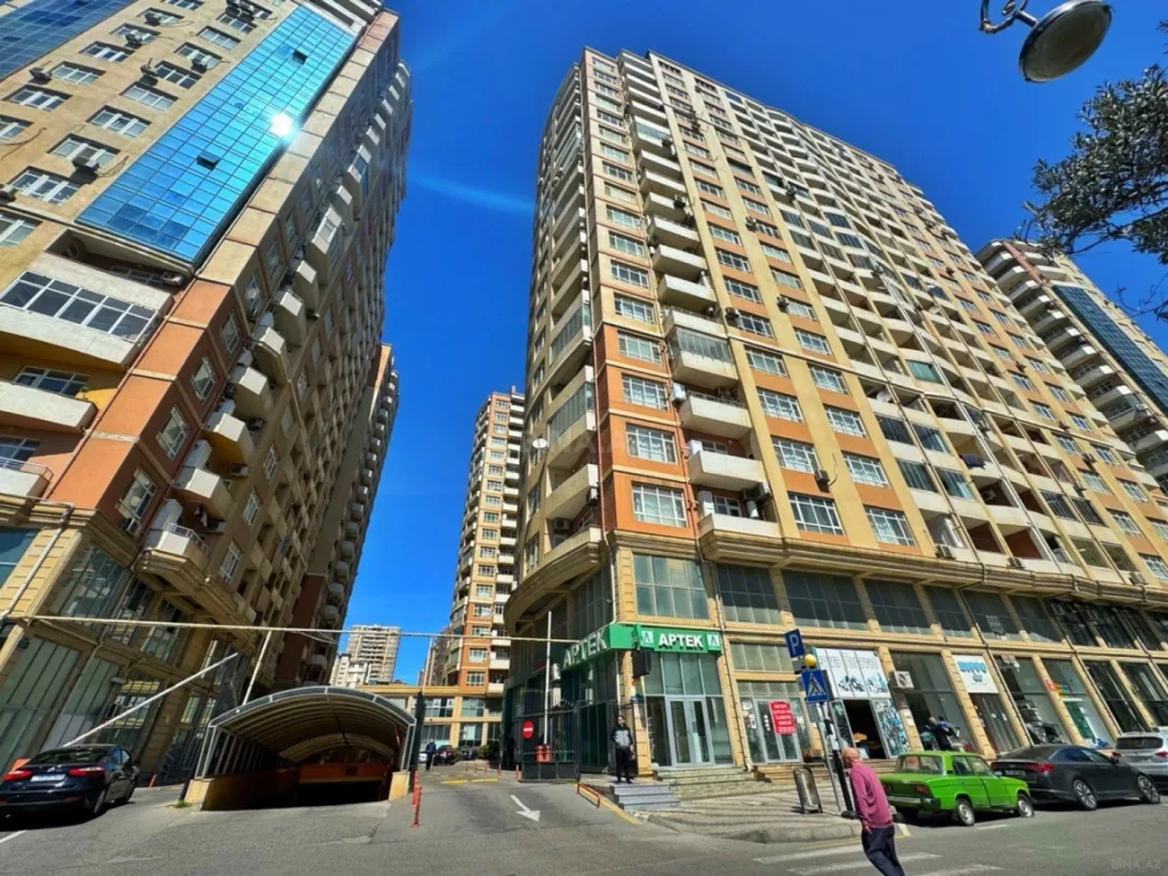 Kirayə verilir 2 otaqlı mənzil 100 m²