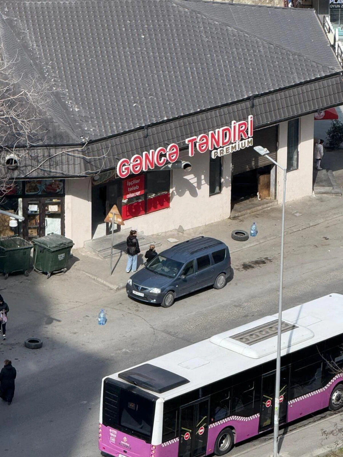 Satılır 2 otaqlı mənzil 64 m²