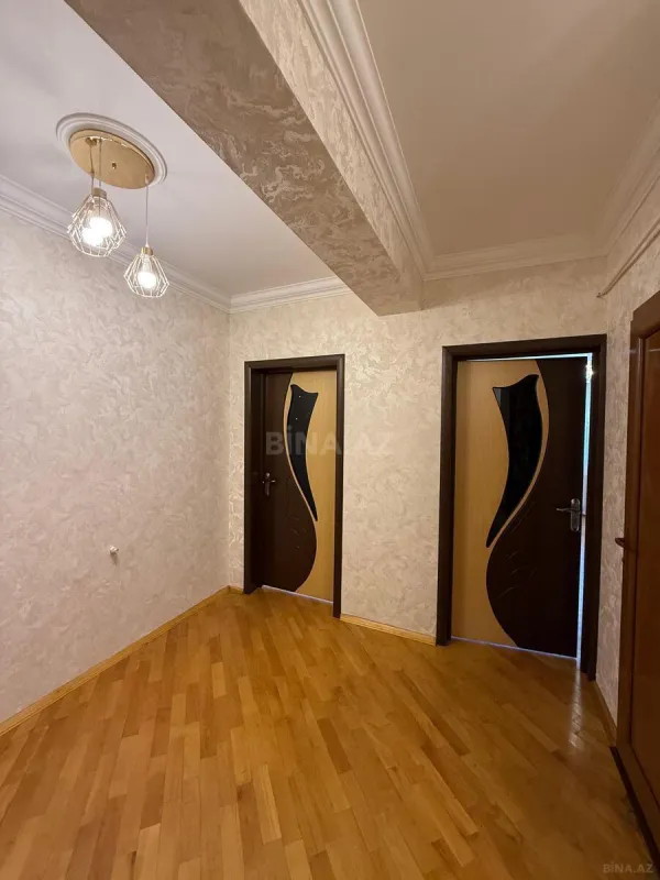 Satılır 2 otaqlı mənzil 64 m²