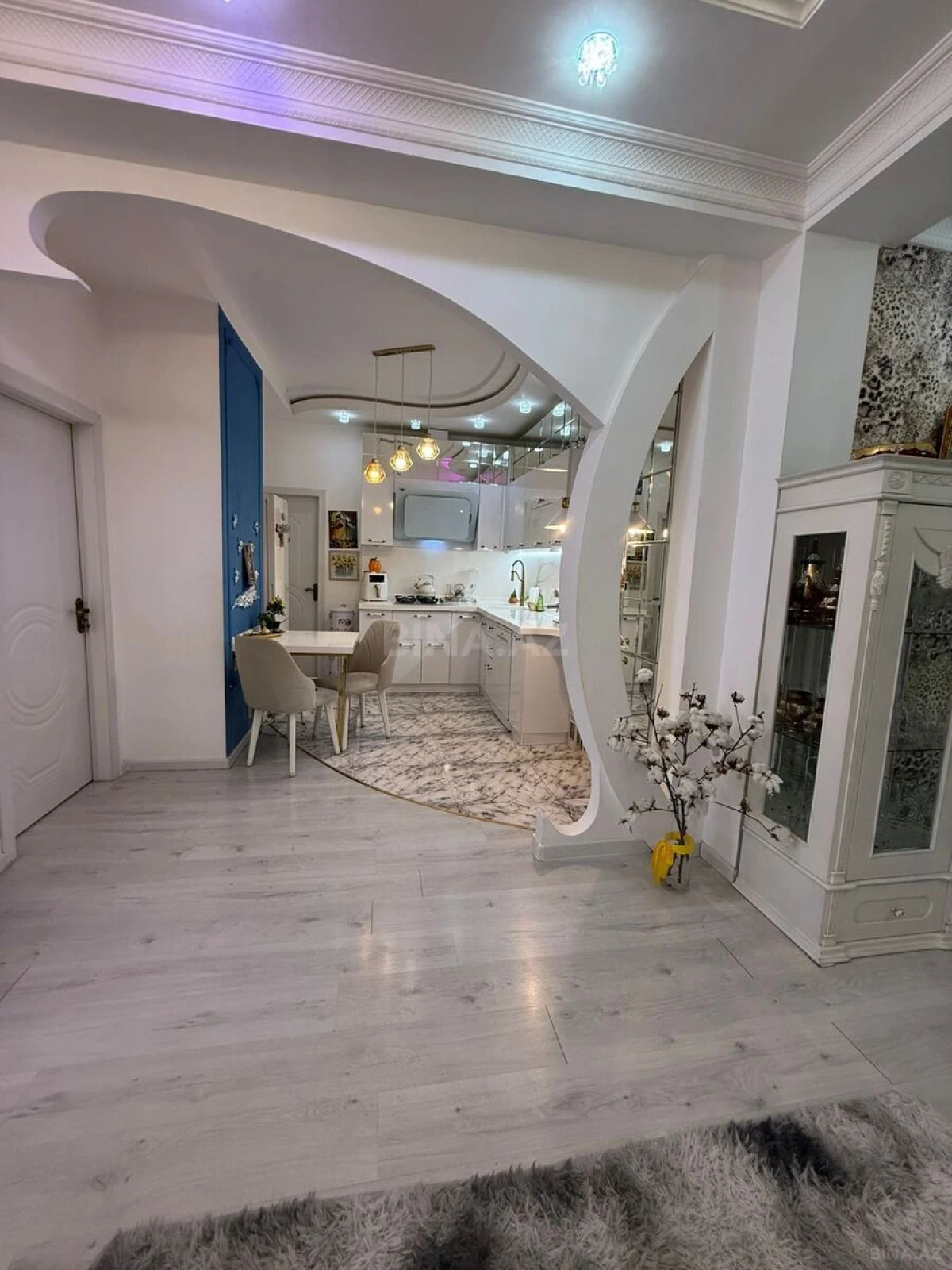 Satılır 3 otaqlı mənzil 90 m²