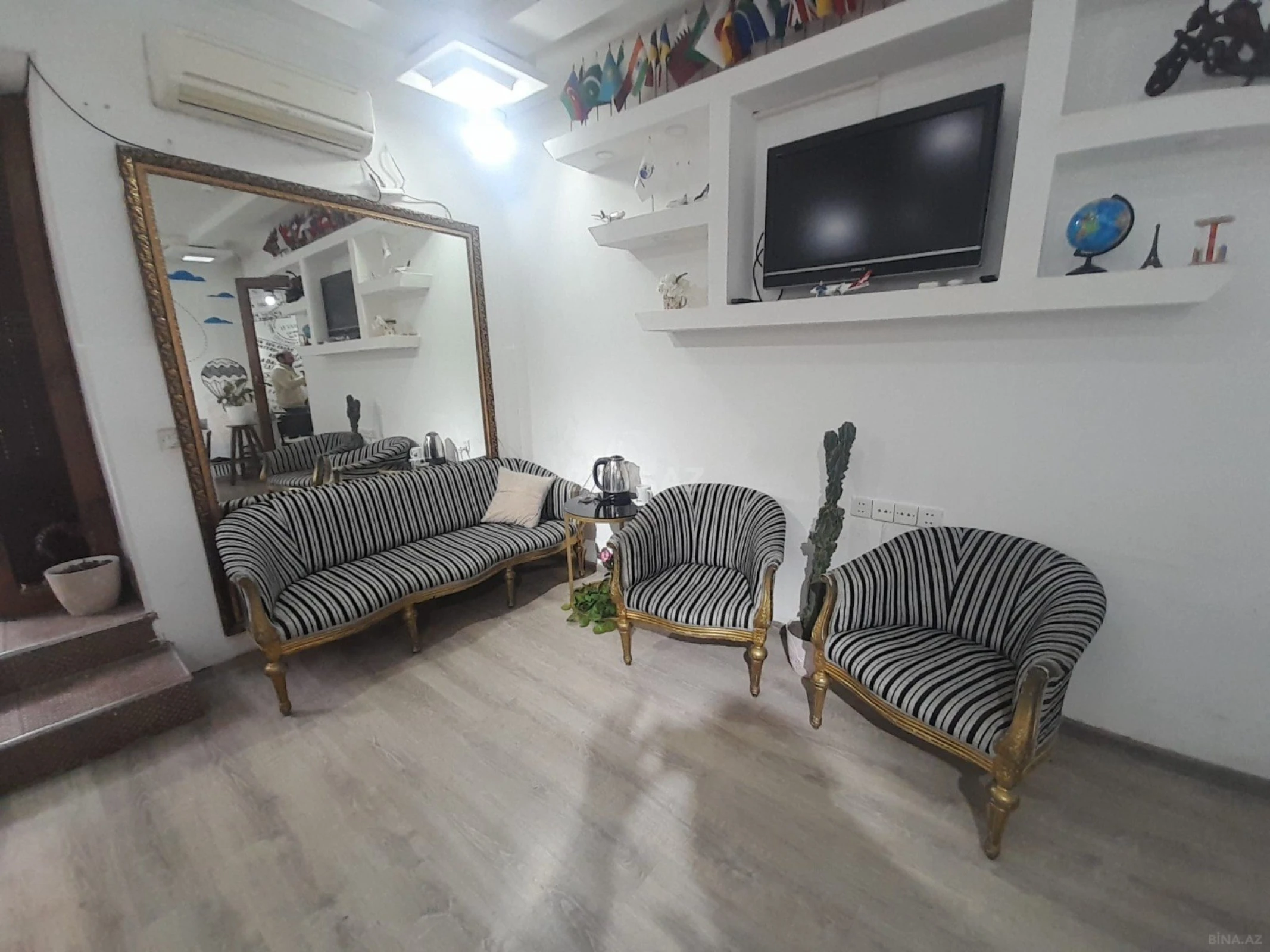 Kirayə verilir 1 otaqlı ofis 27 m²