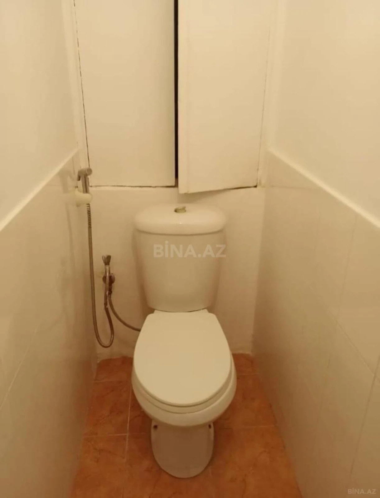 Satılır 4 otaqlı mənzil 100 m²