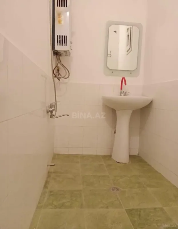 Satılır 4 otaqlı mənzil 100 m²