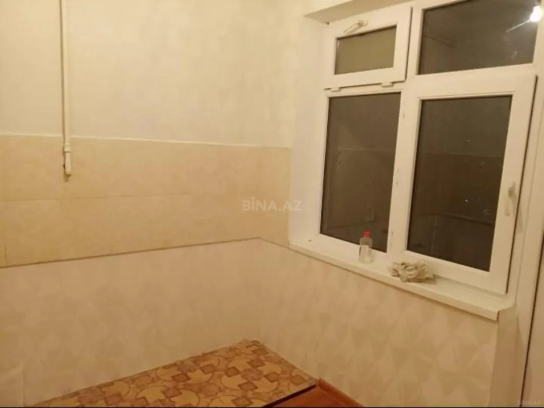Satılır 4 otaqlı mənzil 100 m²