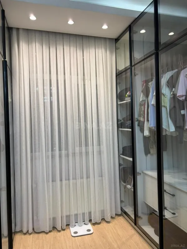 Satılır 2 otaqlı mənzil 95 m²