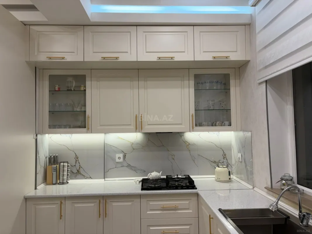 Satılır 2 otaqlı mənzil 95 m²