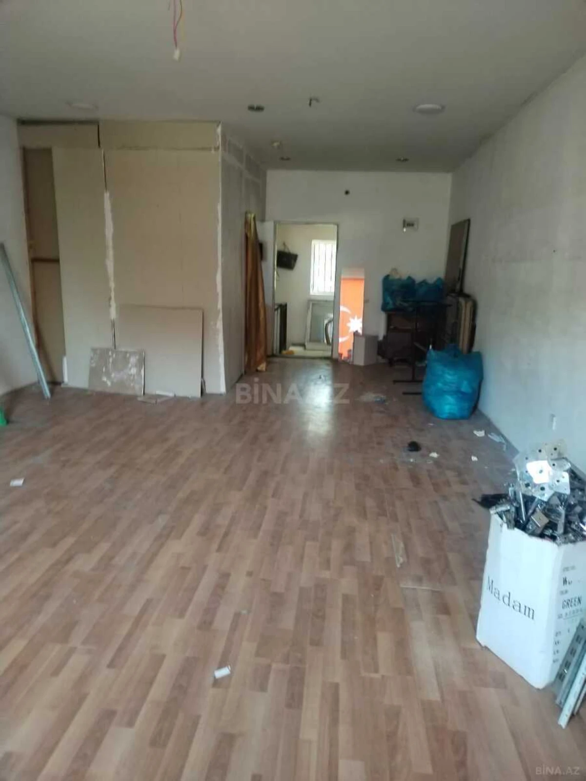 Kirayə verilir obyekt 70 m²