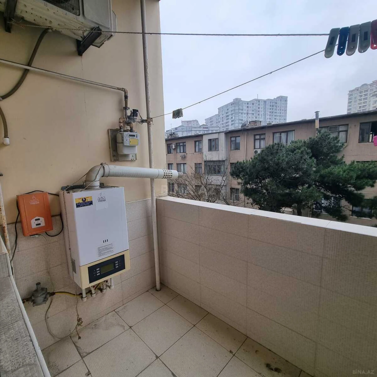 Kirayə verilir 2 otaqlı mənzil 80 m²