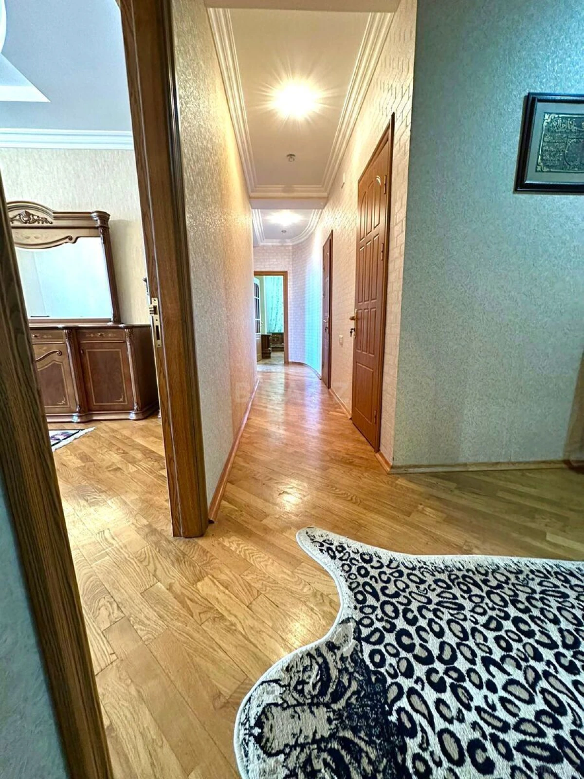 Kirayə verilir 3 otaqlı mənzil 125 m²