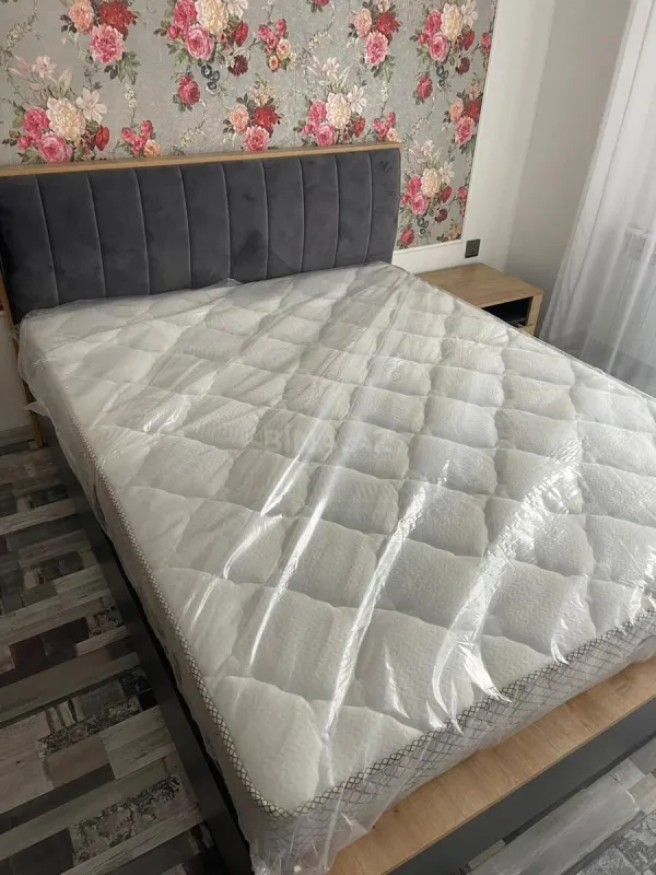 Kirayə verilir 2 otaqlı mənzil 75 m²